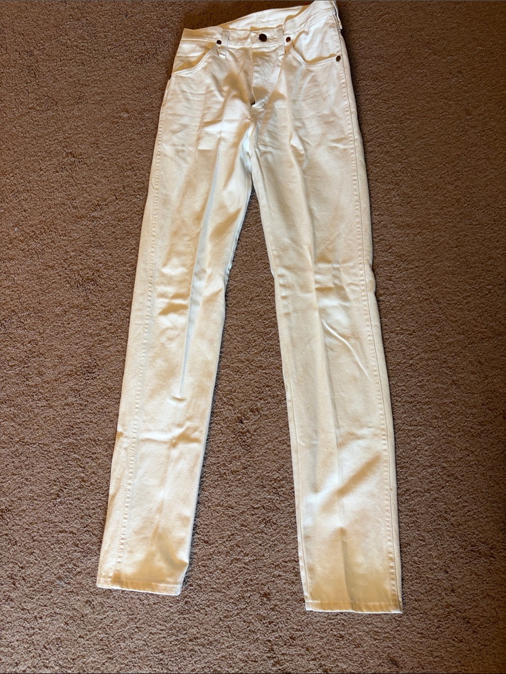 Wrangler White Skinny Jeans — Sleek Stretch Fit